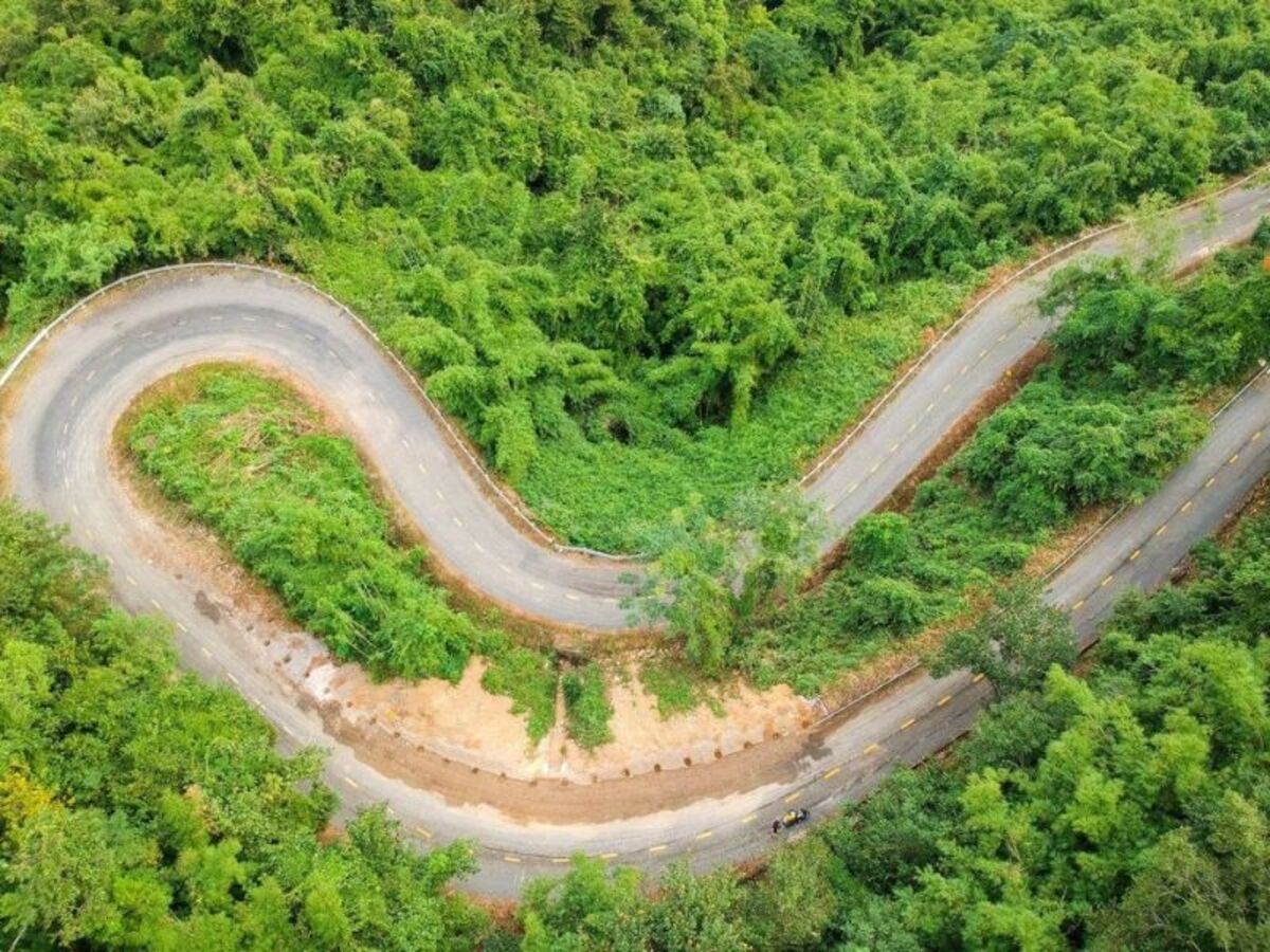 Cung đường đèo Gia Bắc (Ảnh: Báo Bình Thuận)