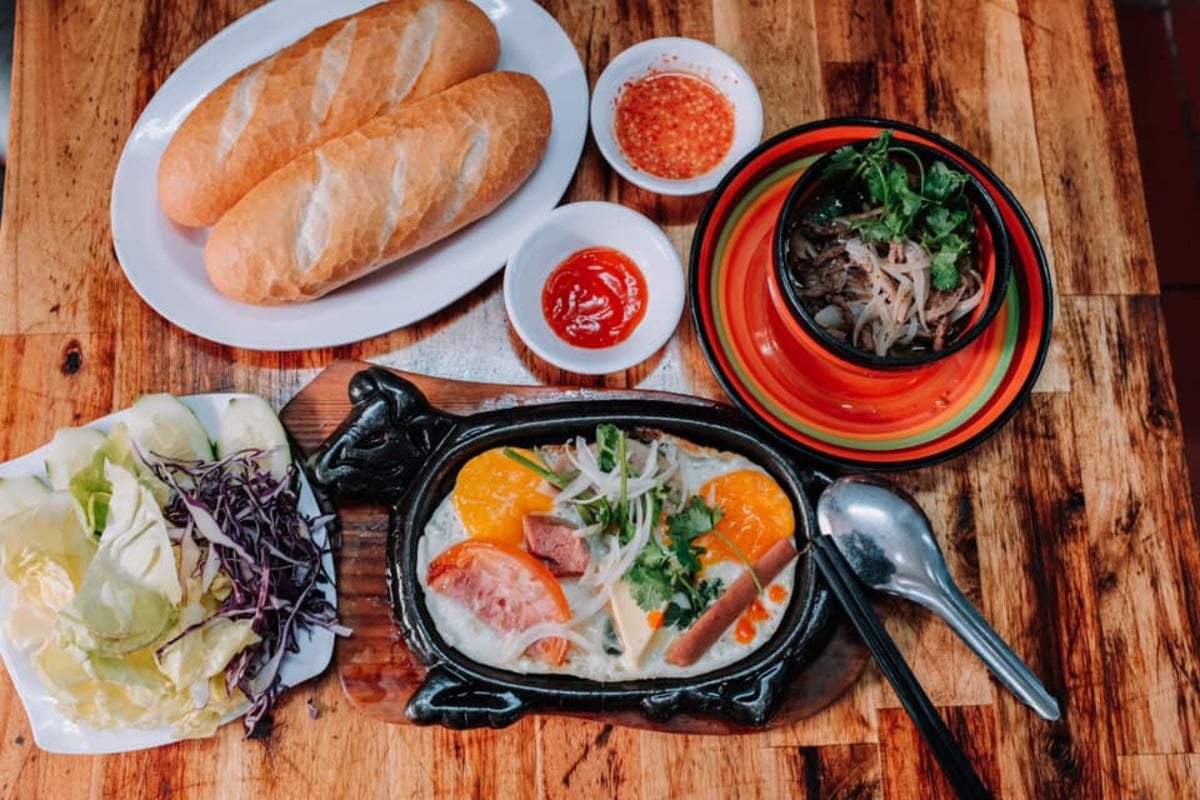 Bỏ túi 6 quán bò né ngon nức tiếng Bình Định - ảnh 1