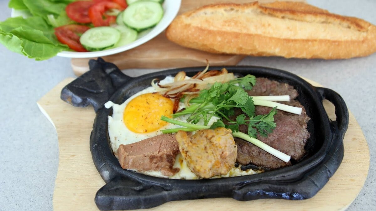 Bỏ túi 6 quán bò né ngon nức tiếng Bình Định - ảnh 2