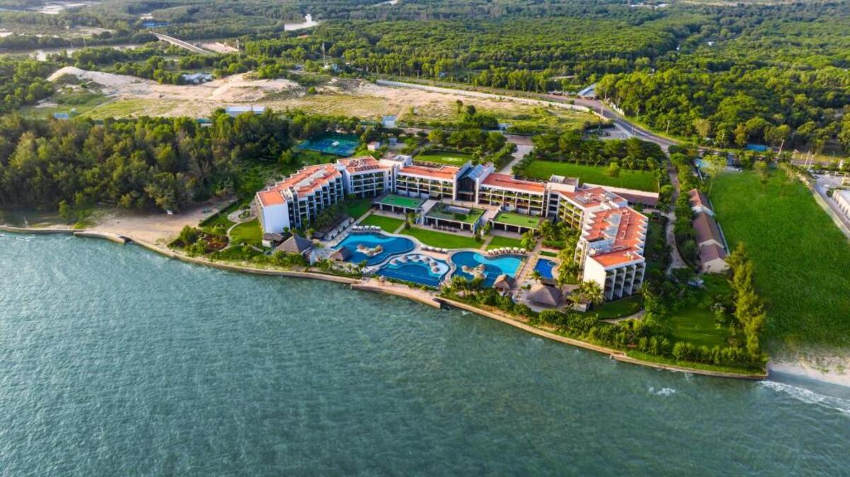 Vietsovpetro Resort Hồ Tràm (Ảnh: Booking.com)