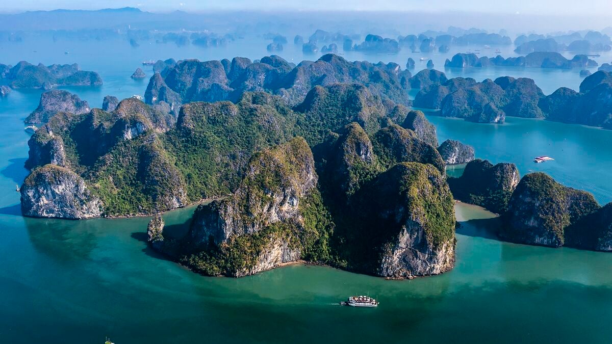 Vịnh Hạ Long. (Ảnh: Internet)