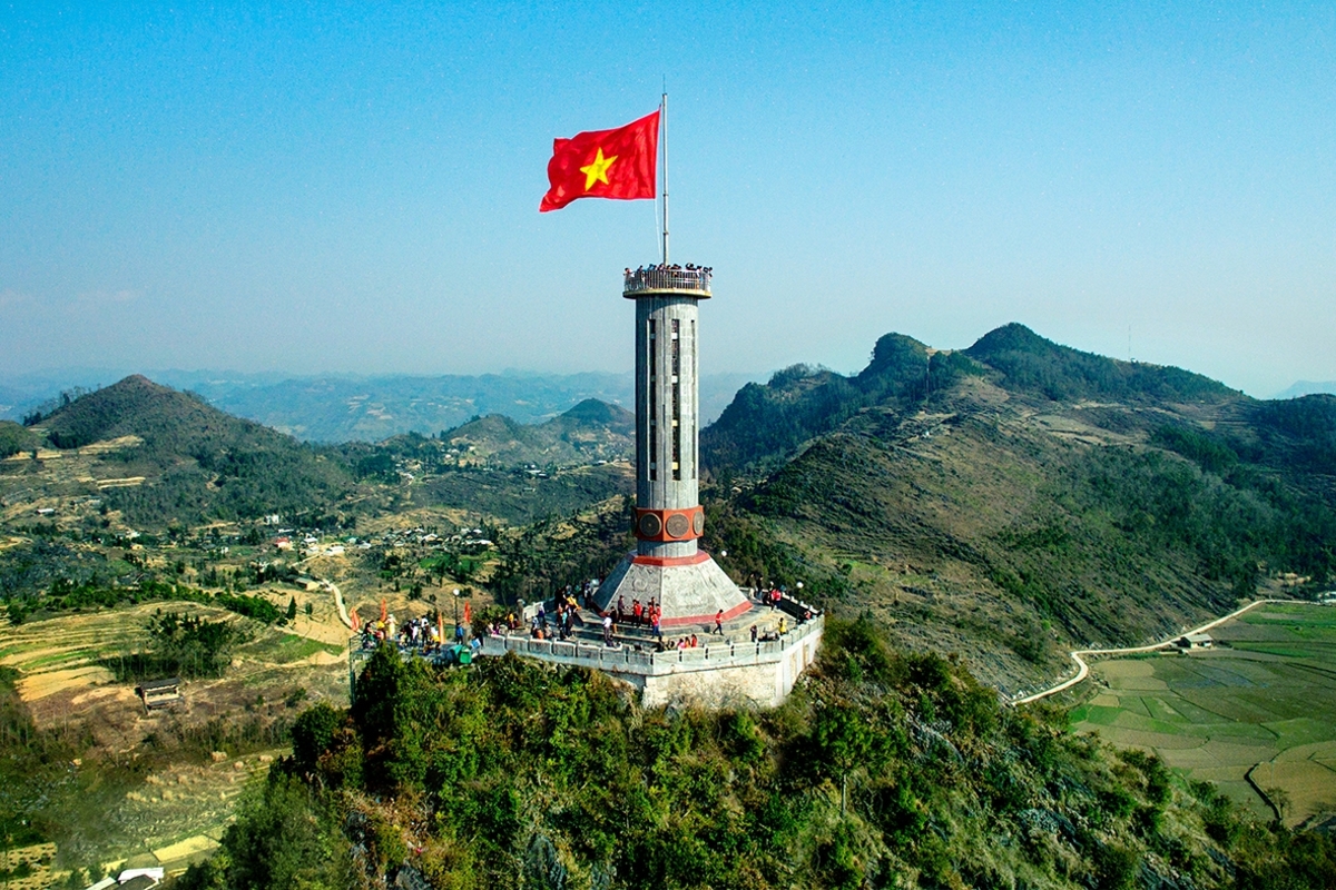 Cột cờ Quốc gia Lũng Cú sẽ tạm thời đóng cửa ngưng đón khách trong vòng 20 ngày (Ảnh: Báo Dân tộc và Phát triển)