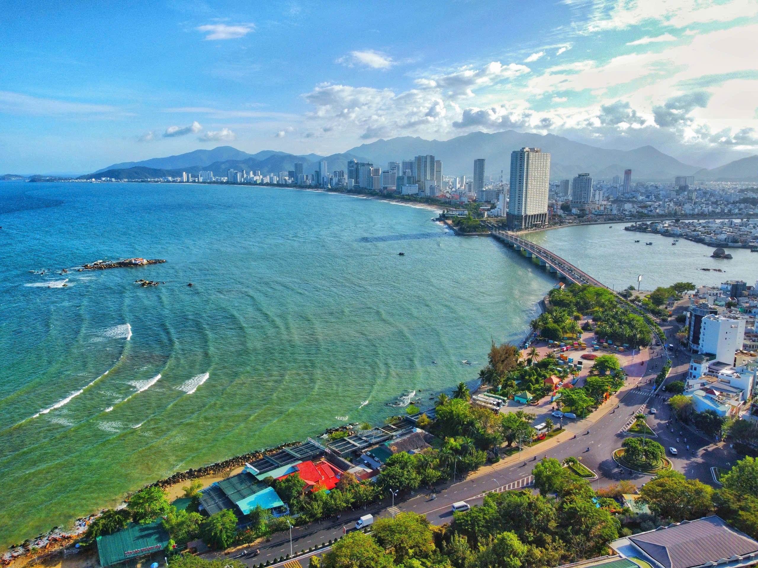 Nha Trang luôn được du khách ưa chuộng (Ảnh: Bá Duy)