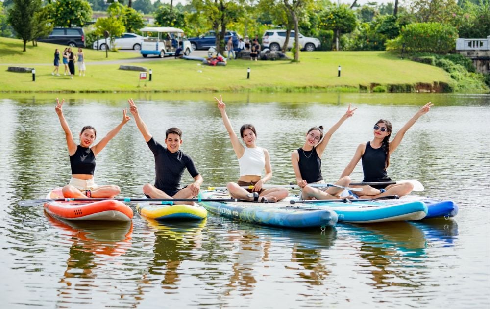 Chèo thuyền kayak (Ảnh: Internet)