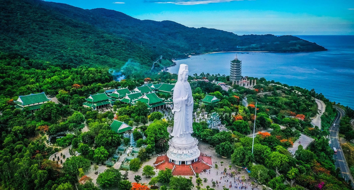 Top 5 địa điểm đẹp nhất Đà Nẵng cho chuyến du lịch hè 2025 - ảnh 2