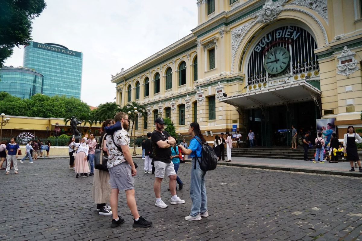 Tính đến hết tháng 5, năm 2025, TPHCM đã đón hơn 3,12 triệu lượt khách quốc tế và hơn 15 triệu lượt khách nội địa (Ảnh: Ngọc Khuyến)