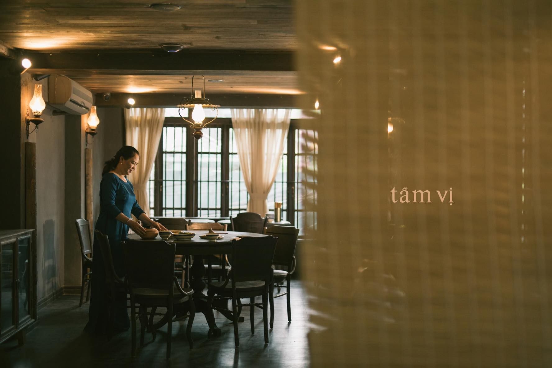Không gian ấm áp, trải nghiệm 'cơm nhà' (Ảnh: Tầm Vị)