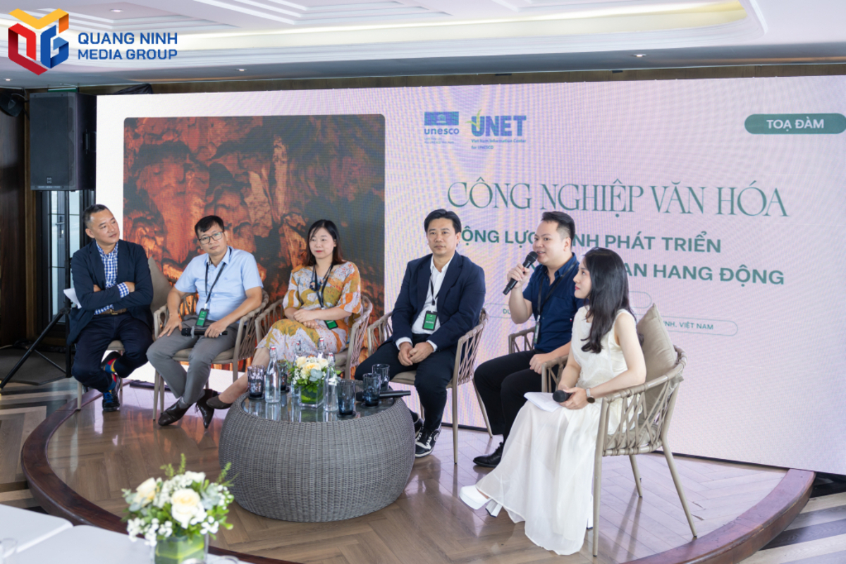 Các chuyên gia, nhà nghiên cứu đã thảo luận về việc phát triển các sản phẩm nghệ thuật trong hang động (Ảnh: Báo Quảng Ninh)