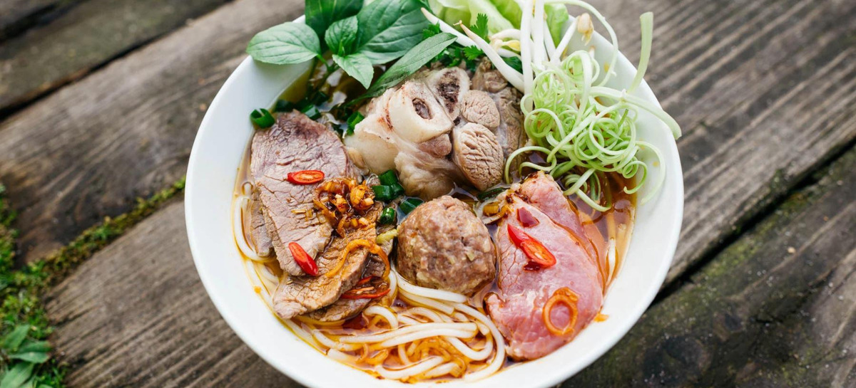 Ăn gì ngon gần sân bay Tân Sơn Nhất? - ảnh 3