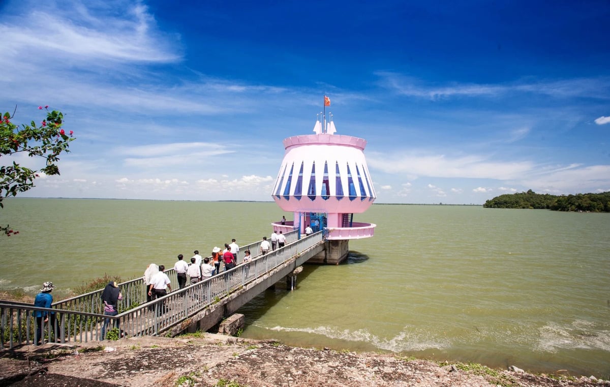 Hồ Dầu Tiếng (Nguồn: Internet)