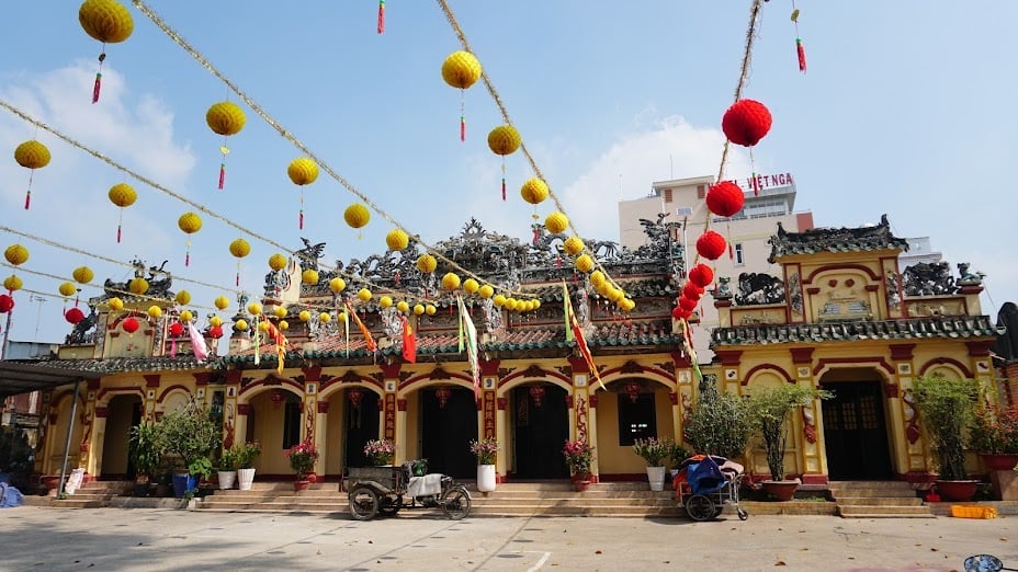 Là nơi tôn nghiêm để thờ thần Thành Hoàng (Ảnh: Internet)