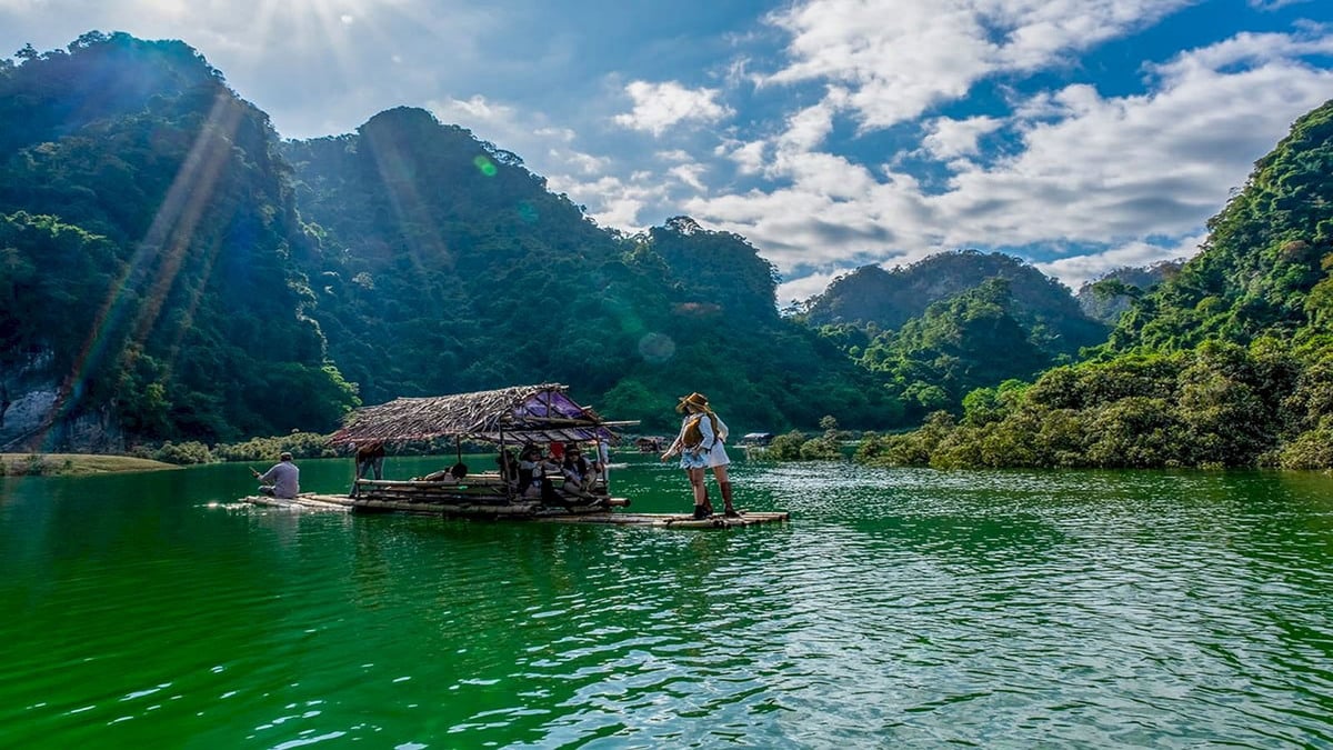 Hồ Nong Dùng. (Ảnh: Internet)