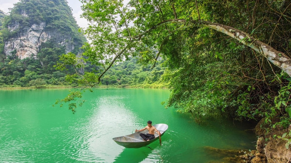 Hồ Nong Dùng: Điểm cắm trại lý tưởng ở Lạng Sơn - ảnh 1