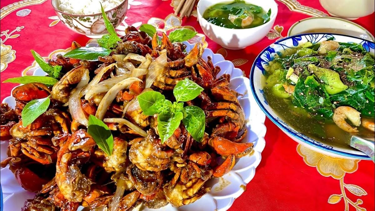 Ba khía rang me Cần Thơ là món gì? Top quán ngon nhất định phải thử - ảnh 2
