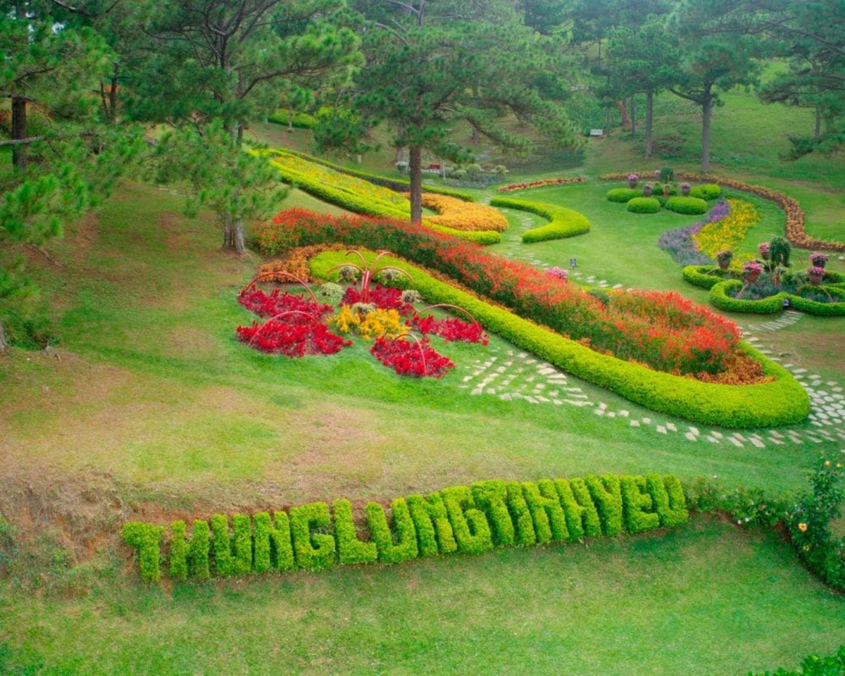 Cảnh vật, thời tiết Đà Lạt rất thích hợp để các cặp đôi đi hưởng tuần trăng mật (Nguồn: Internet)