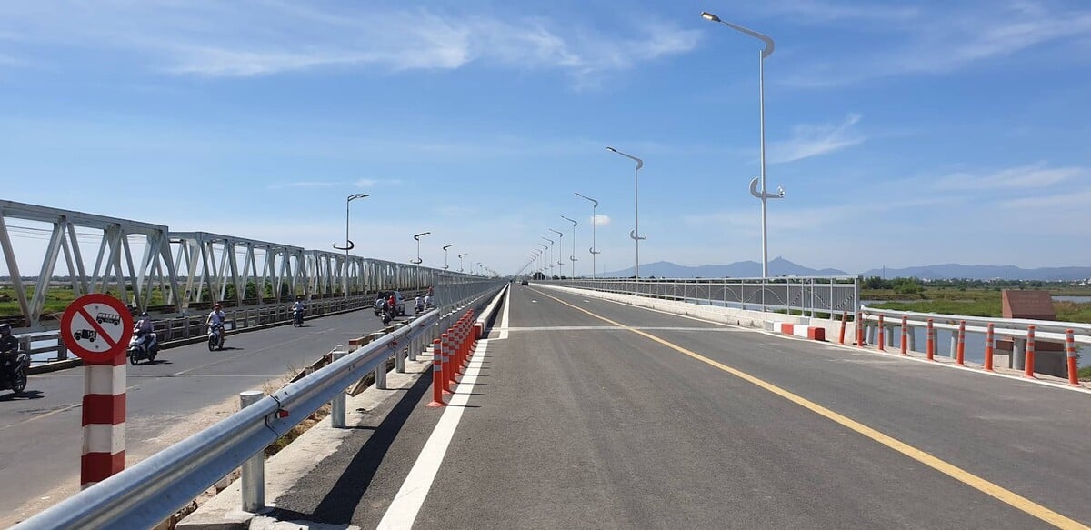 Cầu Đà Rằng (Nguồn: Internet)