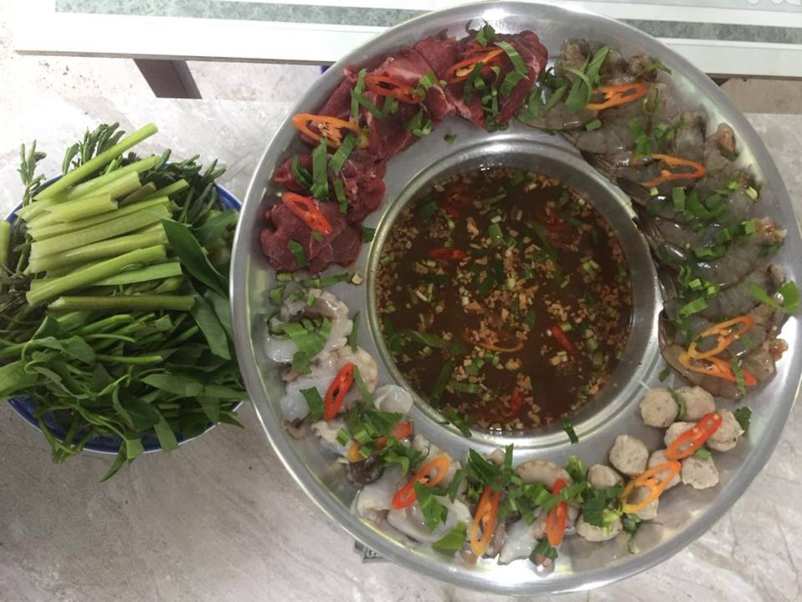 Khám phá vườn dâu Thiên Ân - Điểm du lịch sinh thái hấp dẫn ở Hậu Giang - ảnh 2