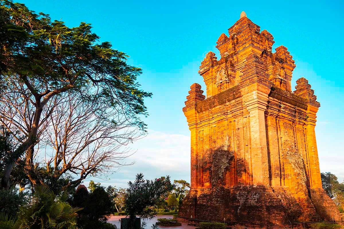 Tháp Nhạn (Nguồn: Internet)