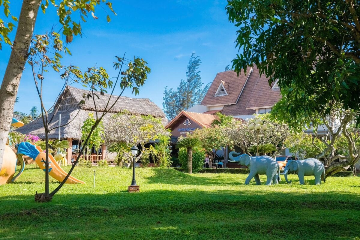 Khuân viên Lotus Vung Tau Resort & Spa (Ảnh: Lotus Vung Tau Resort)