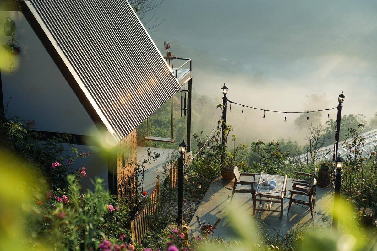 View săn mây tại LengKeng (Ảnh: LengKeng Da Lat Homestay)
