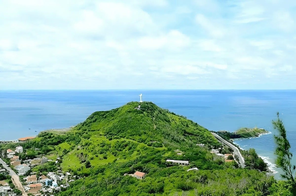 Núi Nhỏ (Nguồn: Internet)