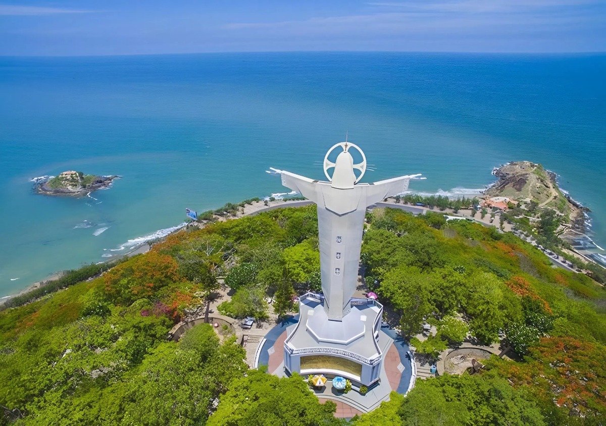 Tượng Chúa Kitô Vua (Nguồn: Internet)