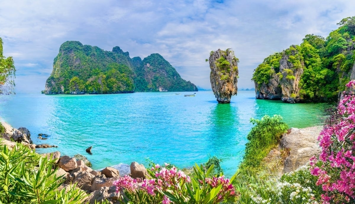 Chiêm ngưỡng top 7 vịnh biển đẹp nhất châu Á hè 2025 - ảnh 2