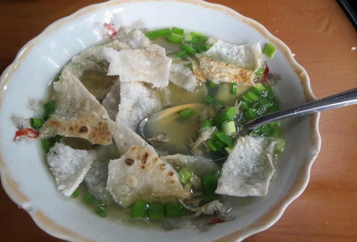 Don nước ăn kèm bánh tráng (Nguồn: Internet)