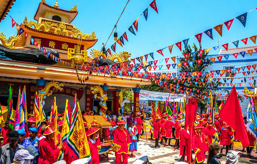 Lễ hội Dinh Bà Ông Lang: Nét đẹp tín ngưỡng của đảo ngọc - ảnh 3