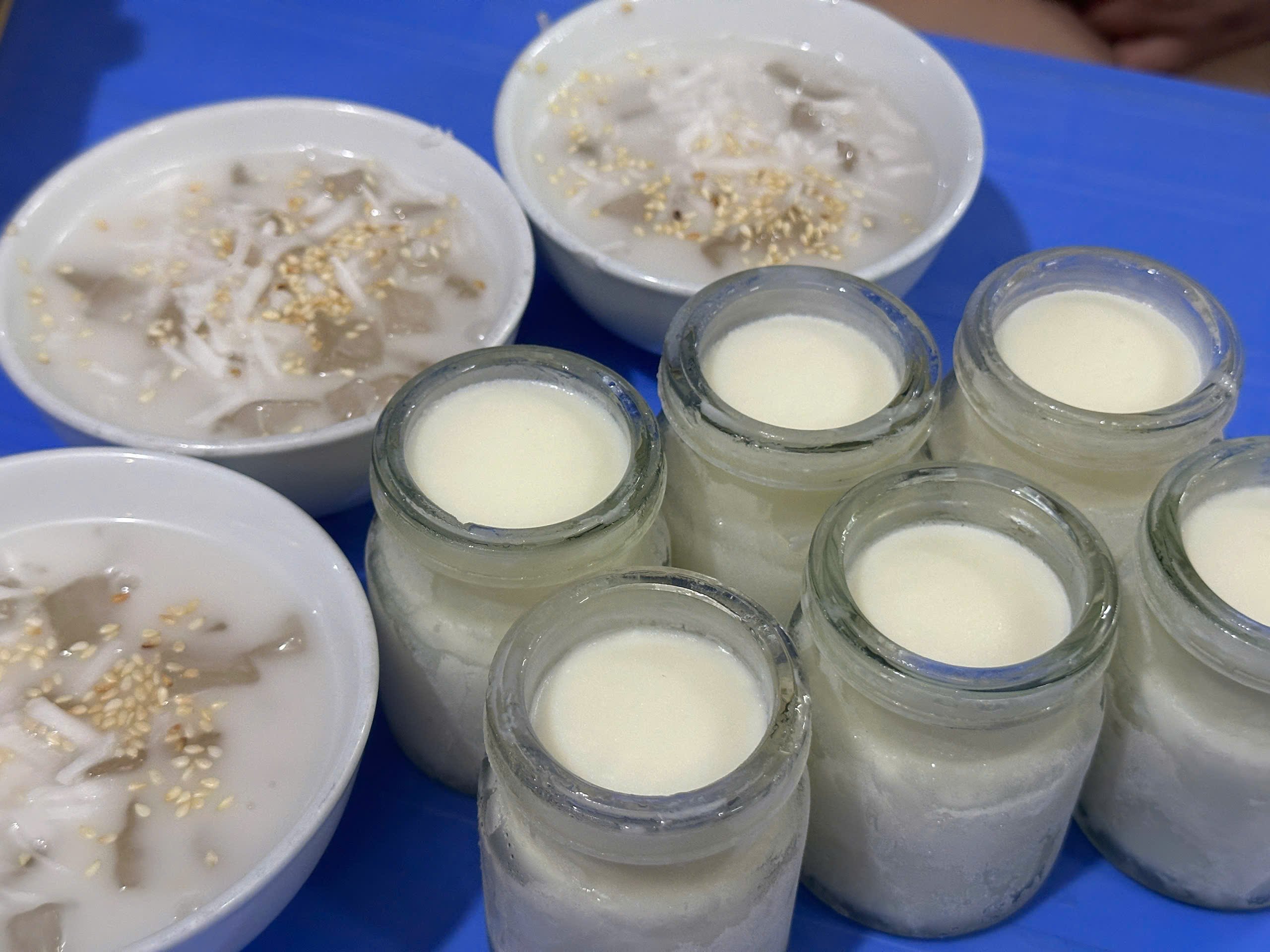 Sữa chua tự làm dẻo mịn thơm (Ảnh: Hà Linh)