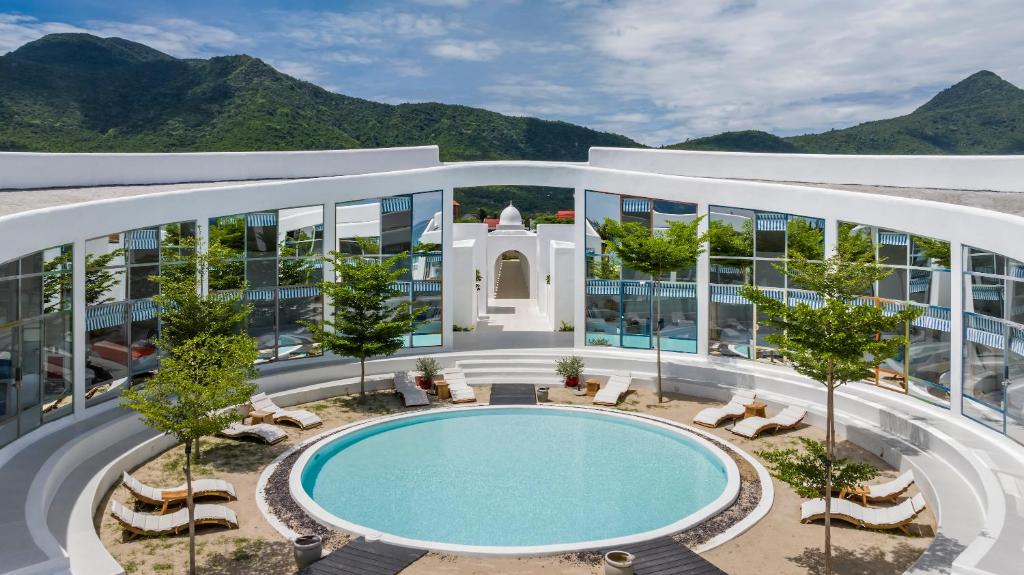 Top 5 khách sạn tại vịnh Ninh Vân Nha Trang - ảnh 1