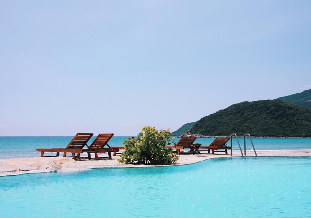 Top 5 khách sạn tại vịnh Ninh Vân Nha Trang - ảnh 2