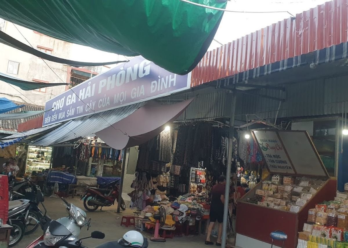 Chợ ga Hải Phòng: Chợ truyền thống lâu đời của xứ Cảng - ảnh 2