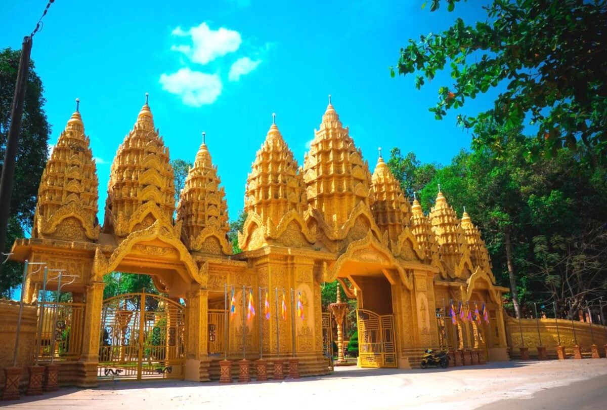 Chùa Vàm Ray (Ảnh: Thám Hiểm Mekong)