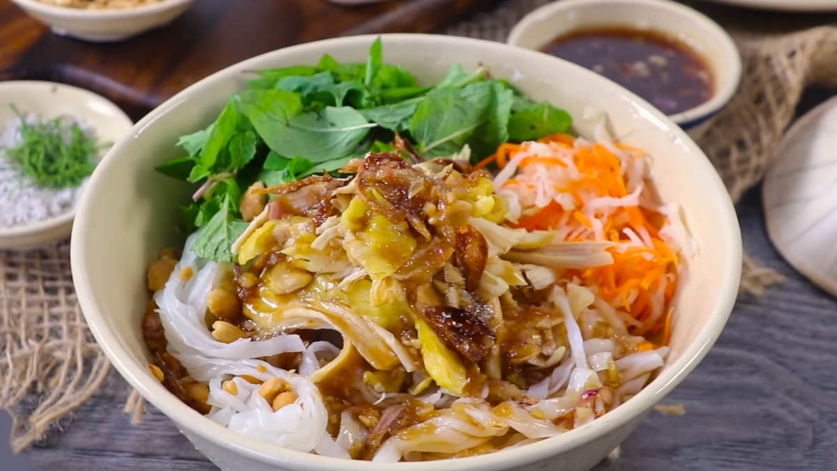 Phở trộn. (Ảnh: Internet)