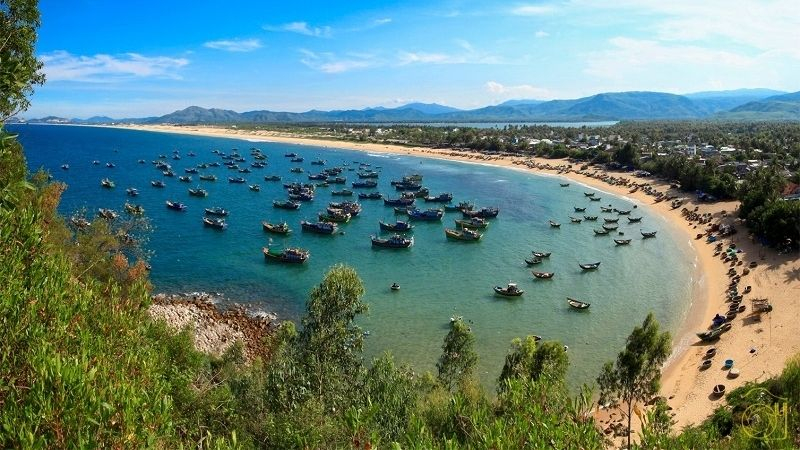 Sông Cầu - Thị trấn ven biển yên bình (Ảnh: Internet)