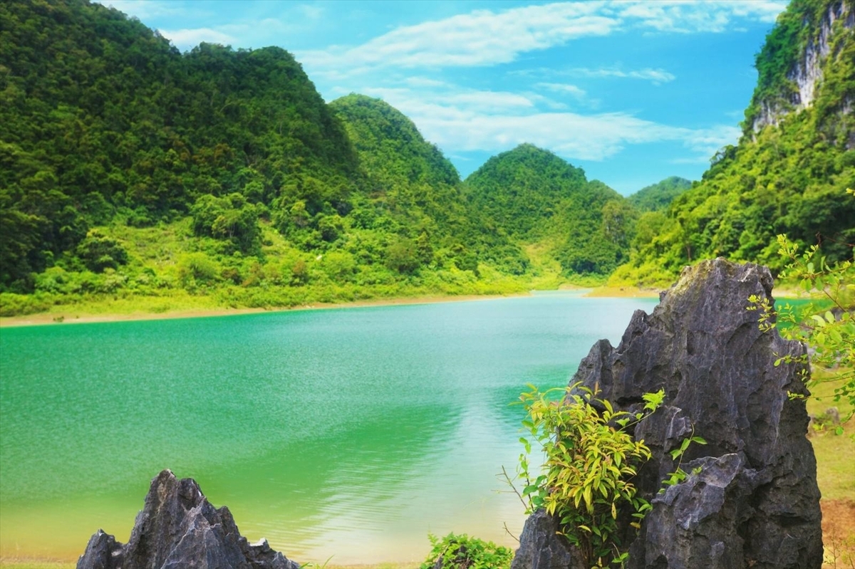 Du lịch Cao Bằng một mình: Top những điểm đến và kinh nghiệm cần lưu ý - ảnh 2