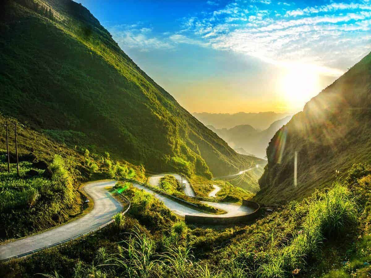 Top 7 địa điểm đẹp nhất Hà Giang cho chuyến du lịch một mình hè 2025 - ảnh 1