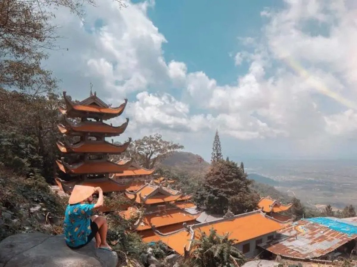 Núi Tà Cú (Nguồn: Internet)