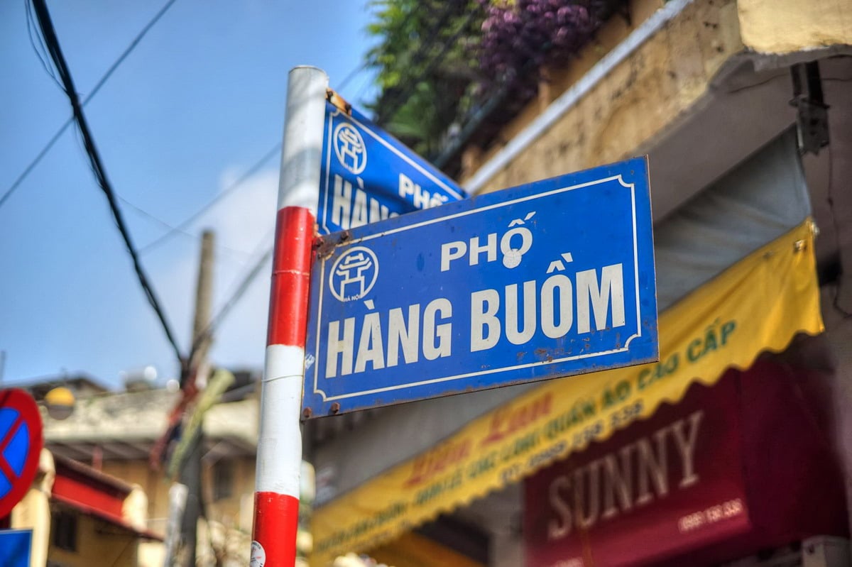 Phố Hàng Buồm: Địa chỉ vui chơi cuối tuần thú vị giữa lòng phố cổ - ảnh 2