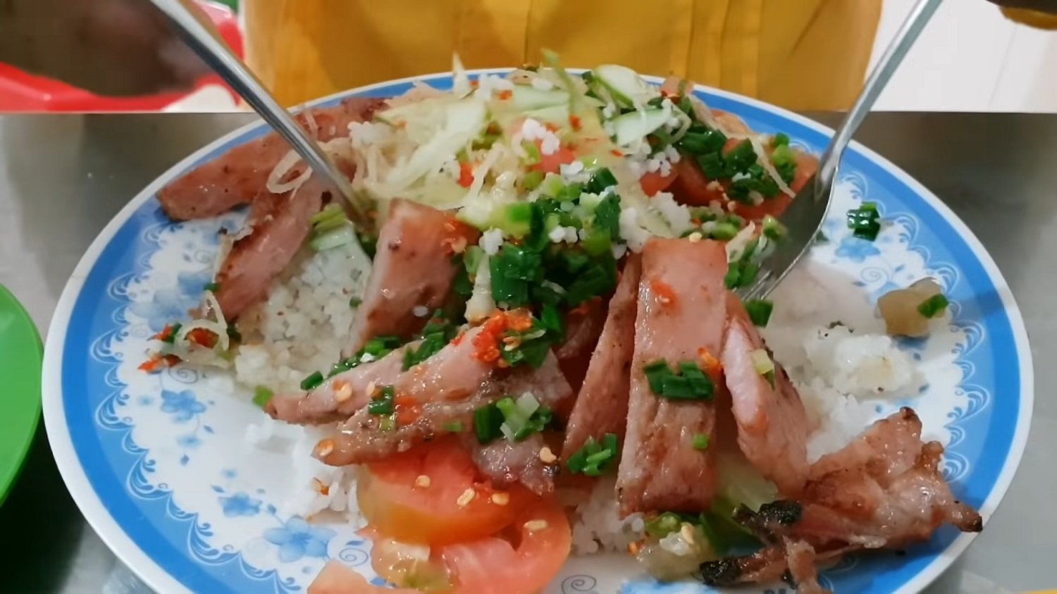 Top đặc sản không thể bỏ lỡ khi tới Mỹ Tho Tiền Giang - ảnh 3