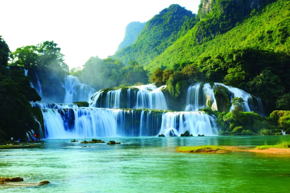 Du lịch hè 2025 gần Hà Giang: Những nơi đẹp nhất đáng khám phá - ảnh 1