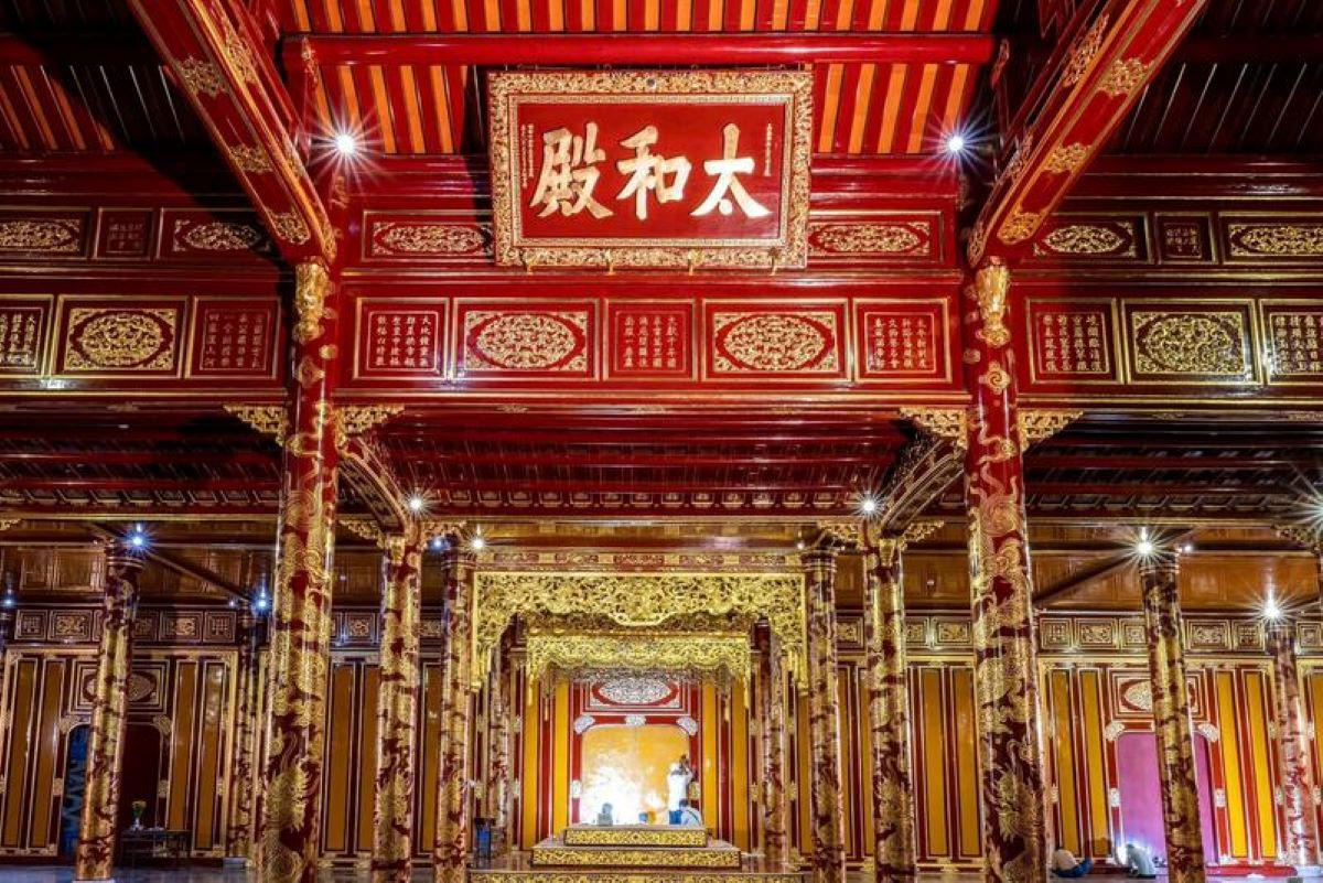 Điện Thái Hòa từng trải qua nhiều lần trùng lặp tu để xây dựng vẻ đẹp lộng lẫy vốn có (Ảnh: Trung tâm Bảo tồn di tích Cố đô Huế)