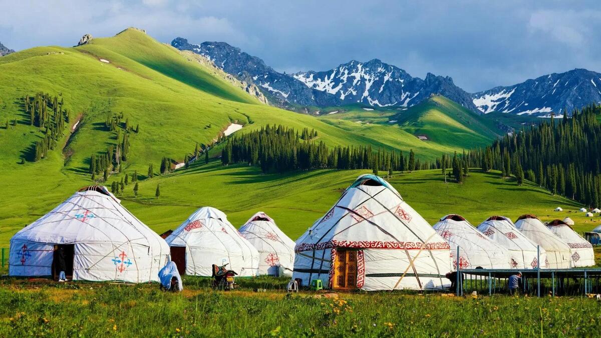 Cảnh báo anh hùng vĩ đại ở Mông Cổ (Ảnh: Travellive)