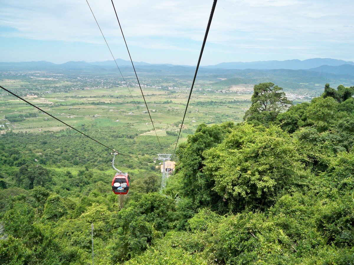 Núi Tà Cú (Nguồn: Internet)