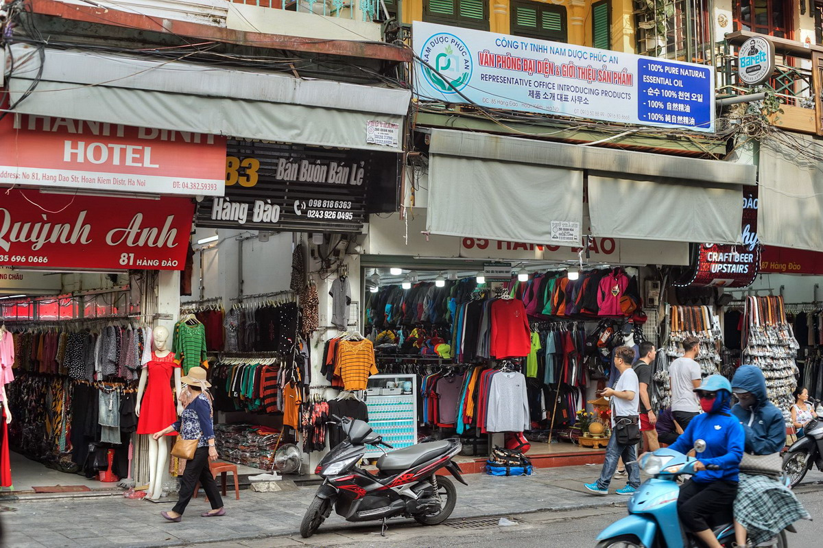 Hàng Đào phố cổ ngày xưa bán gì? - ảnh 2