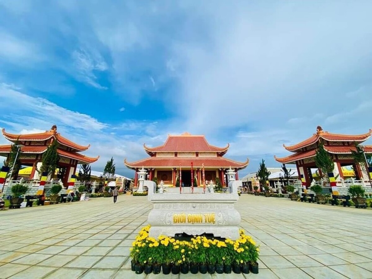 Thiền viện Trúc Lâm Phú Yên (Nguồn: Internet)