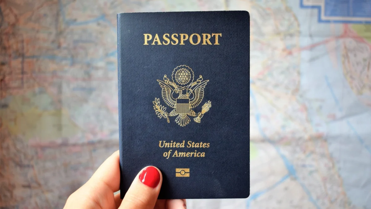 Hãy chuẩn bị đầy đủ những hồ sơ cần thiết khi xin visa (Ảnh: Internet)