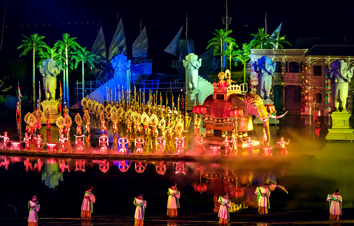 Show thực cảnh “Ký Ức Hội An” (Ảnh: Báo Thanh Niên)