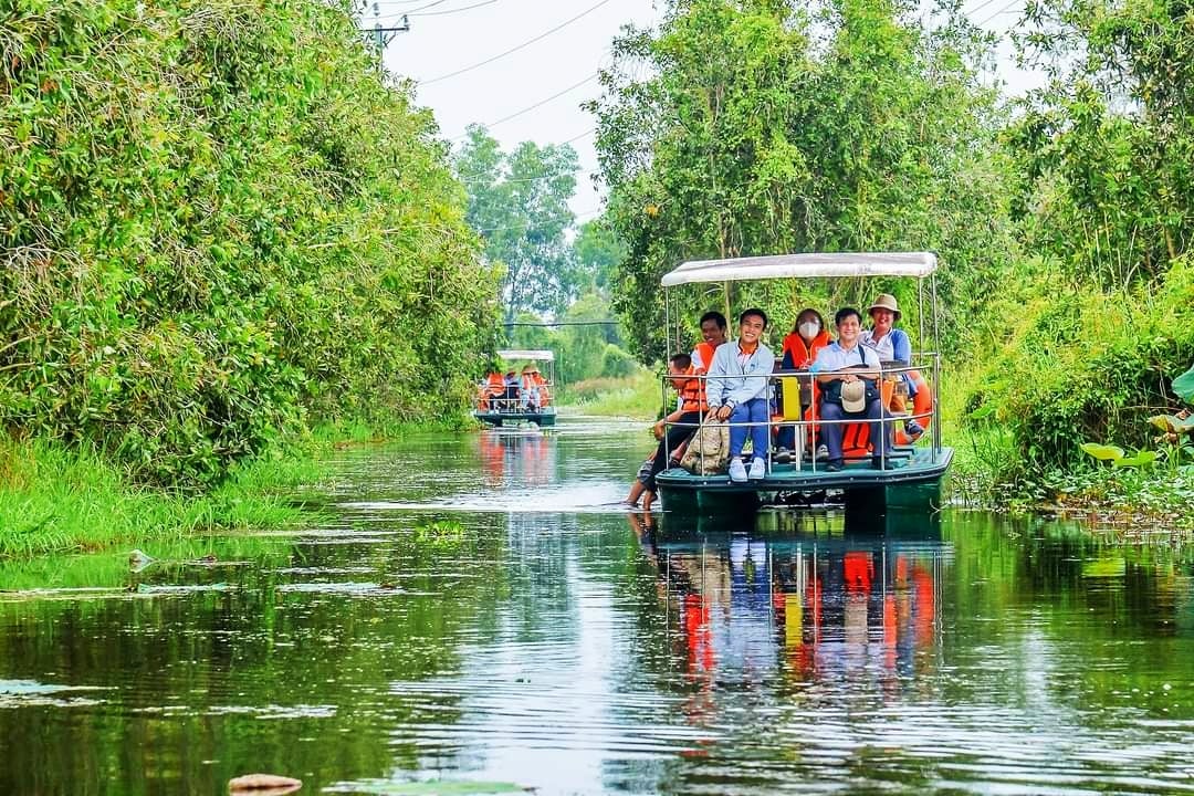 Gợi ý 5 điểm cắm trại “đáng thử” nhất ở Long An - ảnh 1
